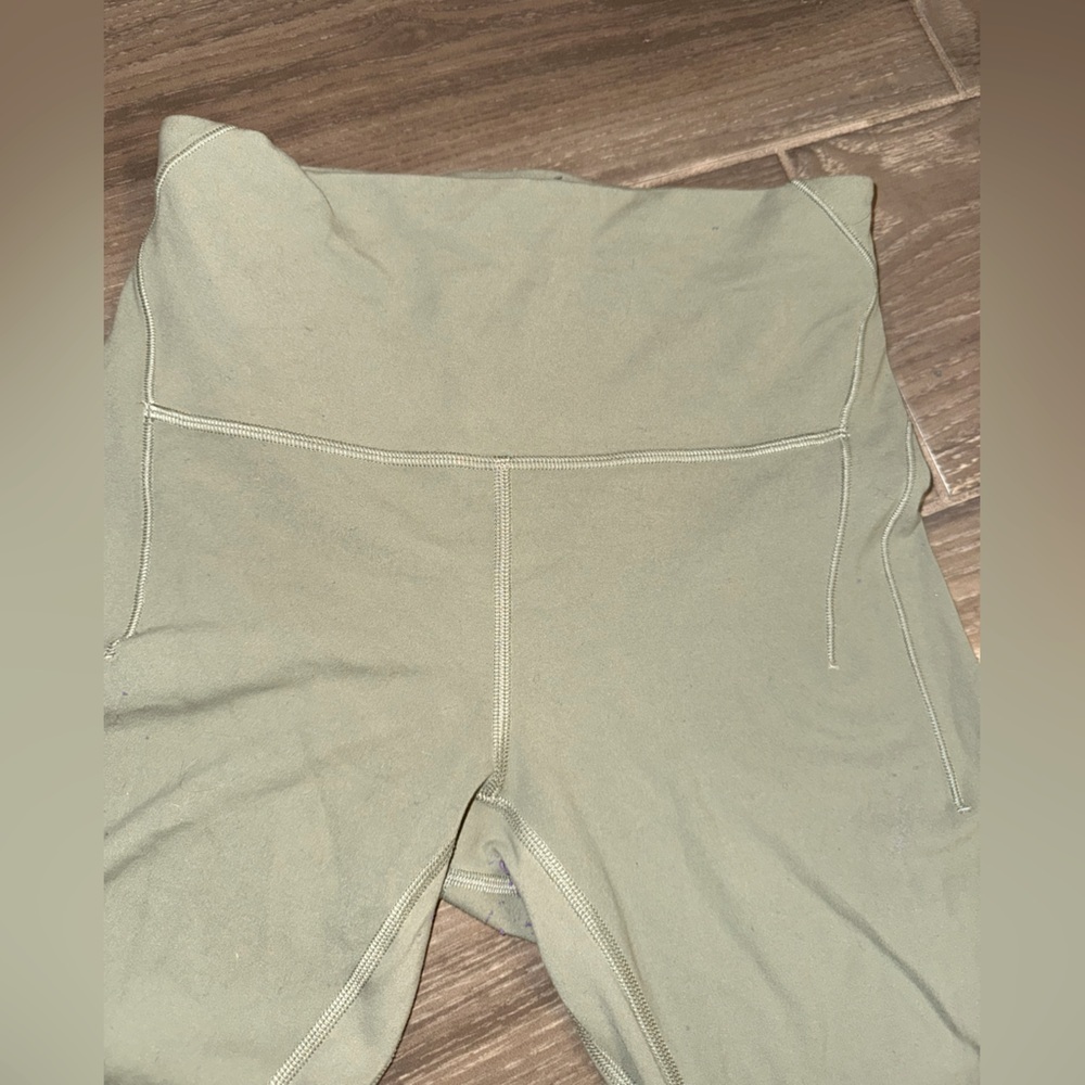 Lululemon Nulu Fold Yoga High-Rise Crop 23" RoseMary Green size 6 - Picture 12 of 14